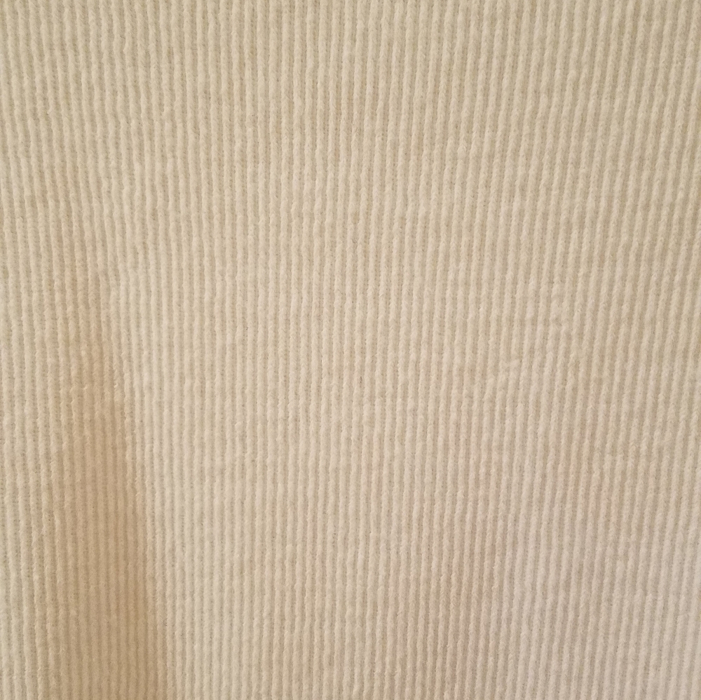 Cream turtle neck - Picture 3 of 4